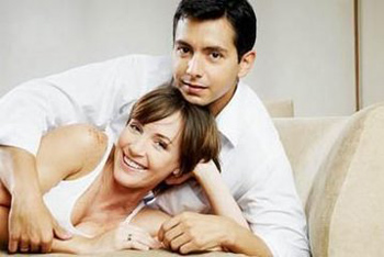 ��Ƥ��ͷ�׵��������̺�ԭ����ʲô